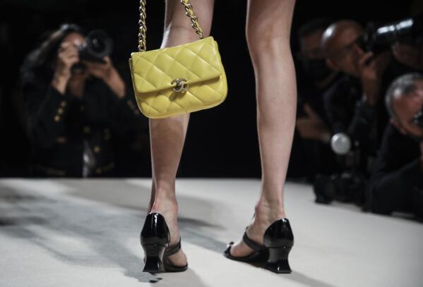 Chanel bags spring summer 2021 best sale